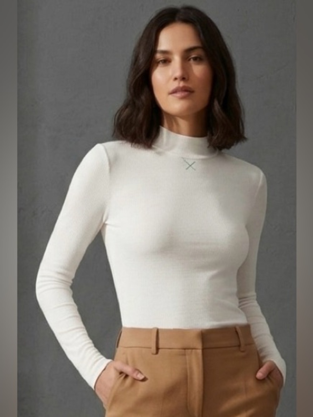 Anthropology Pure + Gold White Ribbed Mock Neck Ling Sleeved Top Size XS